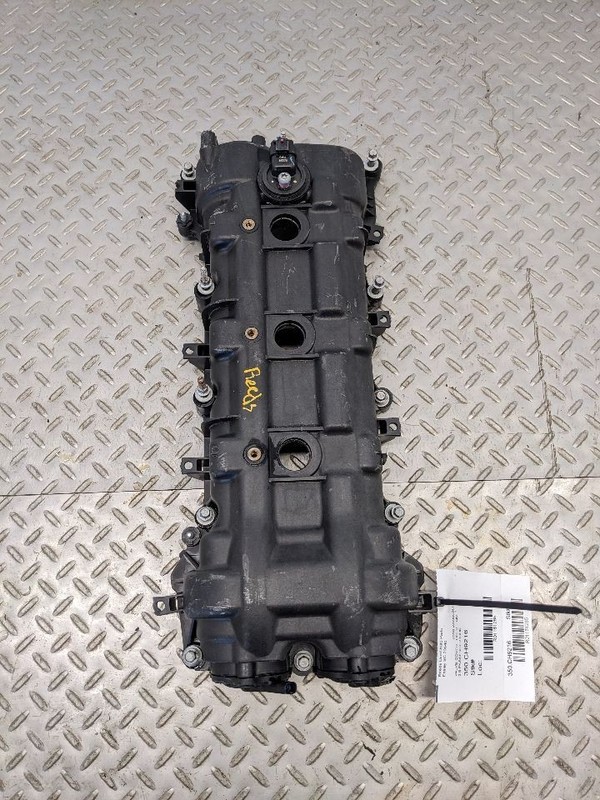 Jeep JK Wrangler 3.6L OEM Passenger Engine Valve Cover 2012 2013-2017 1161285