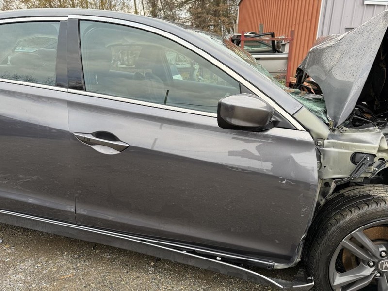 2016-2022 Acura ILX Right Passenger Side Front Door Gray Has 1.5 Couple Dings