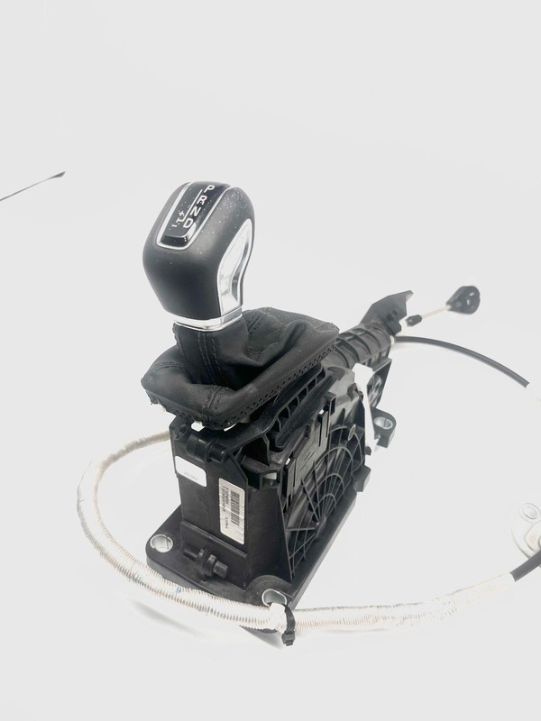 2018-2024 Volvo XC60 T5 Momentum Transmission Floor Gear Shifter With Knob OEM