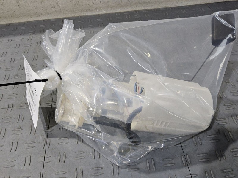 Fuel Pump VIN F 5th Digit 2.5L 4 Cylinder Fits 12-17 CAMRY 3544162