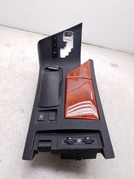 10 Lexus RX350 Controller Assembly with Bezel