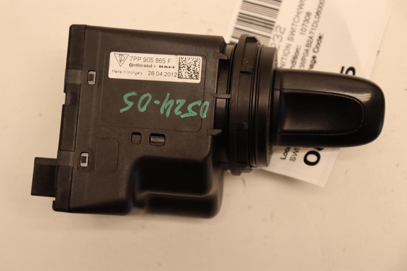 2010-2014 PORSCHE PANAMERA IGNITION SWITCH CONTROL READER MODULE W/ KEY FOB OEM