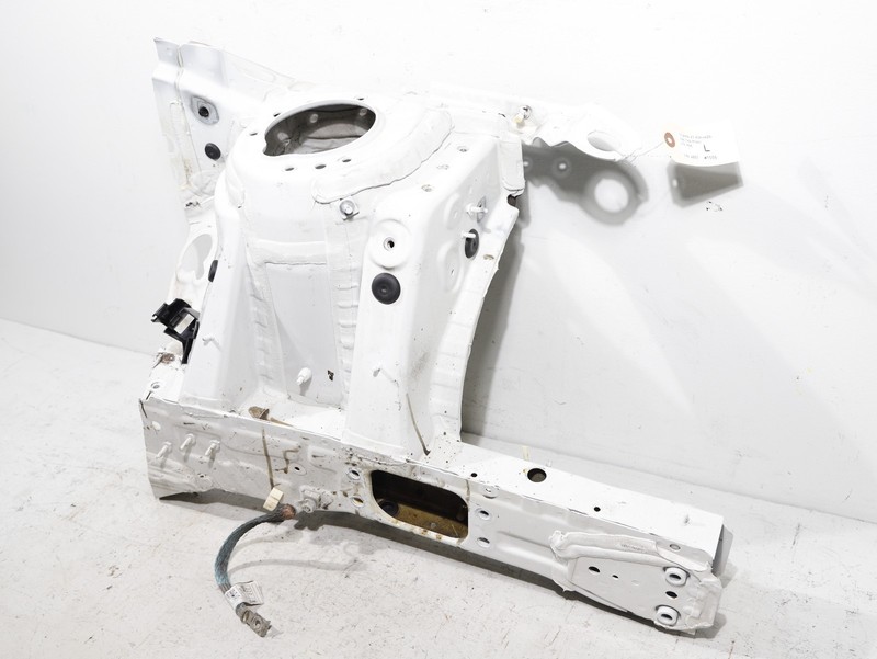 2016-2022 BMW X1 F48 Front Left Driver Side Frame Rail Apron Cut Support OEM 76K