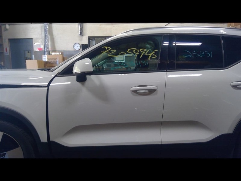 Driver Left Front Door Fits 19-20 XC40 1686099