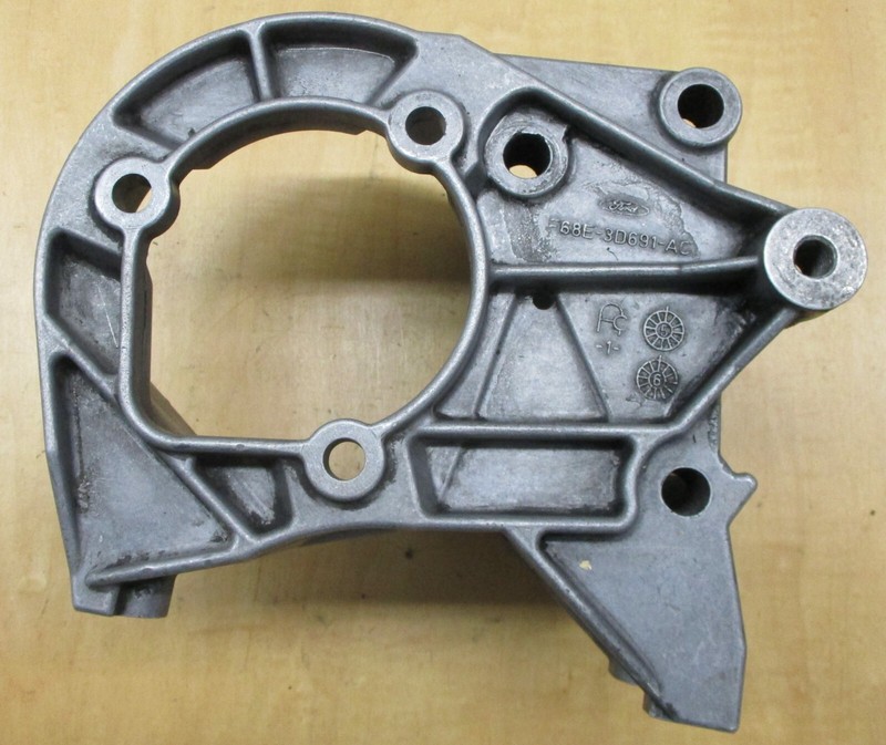 OEM FORD WINDSTAR BRACKET F68E-3D691-AC / F68E-3D691-A