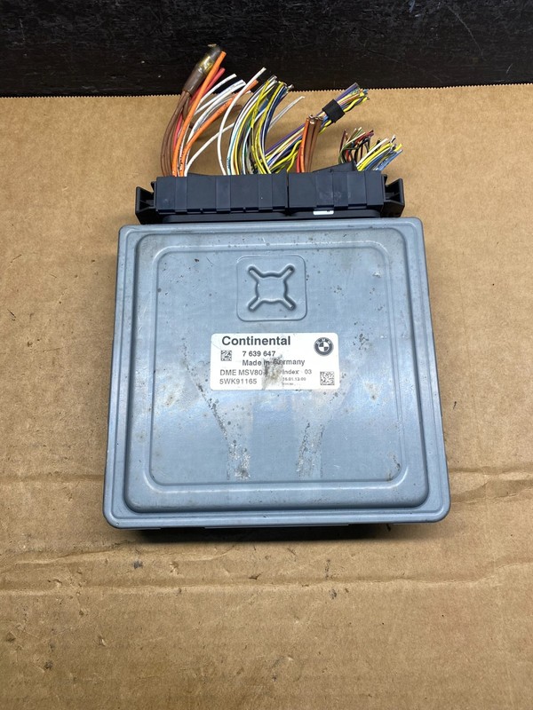 2009 to 2011 Bmw 328i 528i Ecm Ecu Engine Computer OEM ad7373 DG