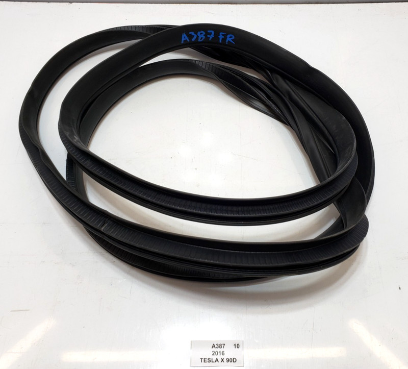 ✅ 16-23 OEM Tesla Model X Front Right Passenger Door Weatherstrip Rubber Seal
