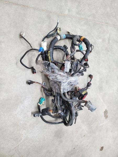 TOWN CAR2004 Engine Wire Harness 272365