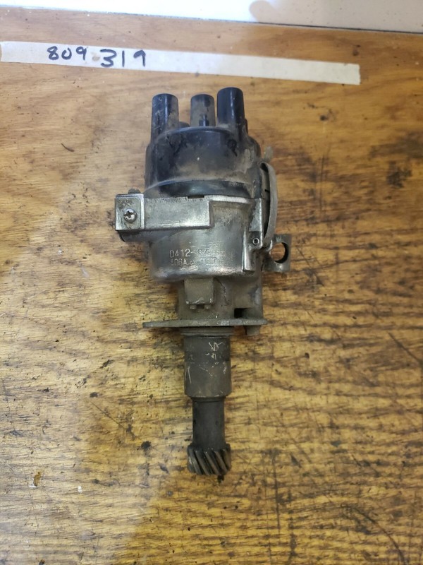 Ford distributor D412 - 94 406A