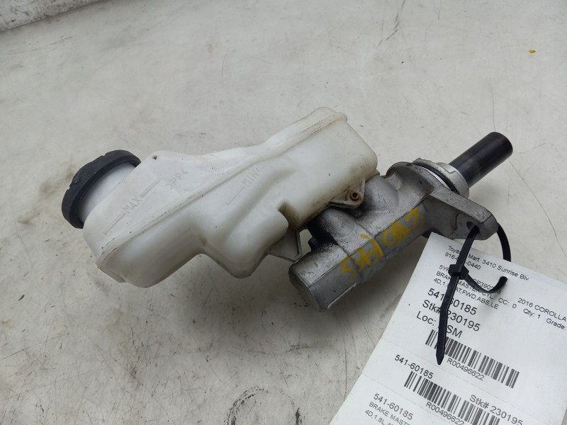 14 15 16 17 18 19 TOYOTA COROLLA LE 1.8L BRAKE MASTER CYLINDER