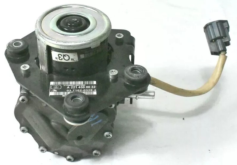 10-13 Mercedes W221 S400 3.5L Hybrid Electric Vacuum Pump 2214300032 OEM