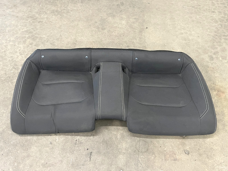 ⭐2016-2024 CHEVROLET CAMARO REAR LOWER BOTTOM SEAT CUSHION PAD BENCH OEM LOT2656