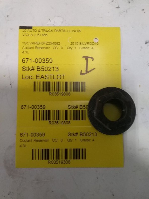 Coolant Reservoir Fits 15-20 ESCALADE 3519308