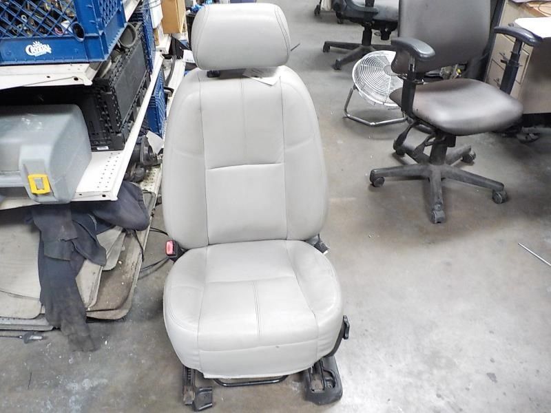 07-09 Chevrolet Silverado 1500 Pickup Left Driver Seat Leather Grey OEM 15903137