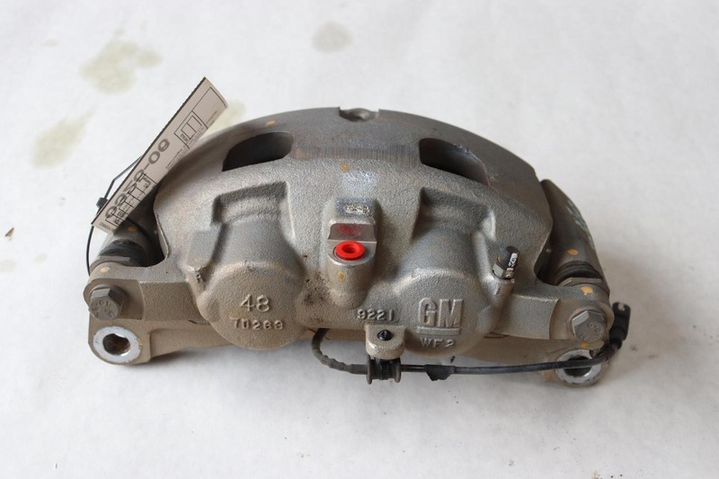 2020-2023 CHEVY SILVERADO 2500 HD REAR LEFT SIDE BRAKE CALIPER OEM