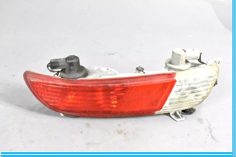 04-07 BMW 645Ci 650i M6 E64 Rear Right Side Bumper Mounted Reverse Taillight OEM