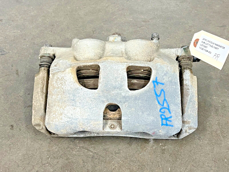 ⭐2018-2021 LINCOLN NAVIGATOR 4X4 FRONT RIGHT PASSENGER BRAKE CALIPER OEM LOT2557