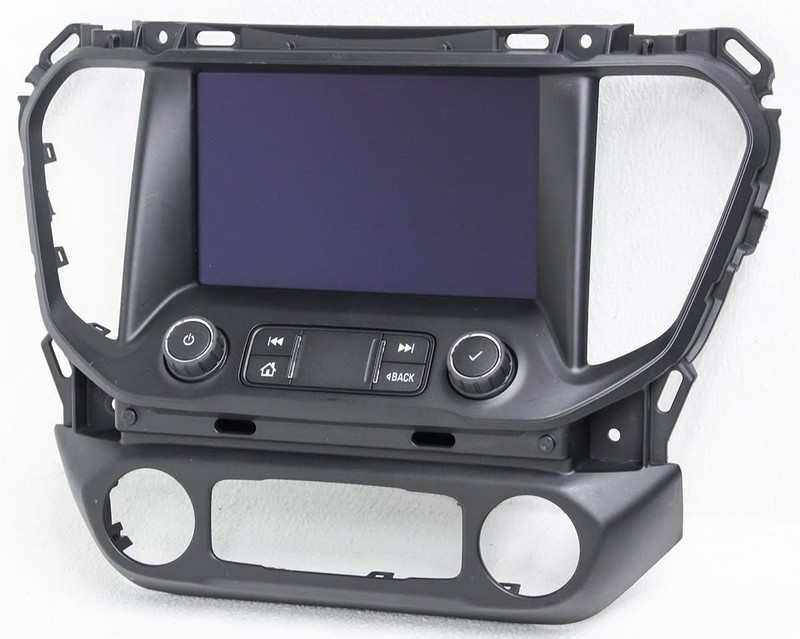 OEM GMC Acadia Media Info Display 84359303 Surface Scratches