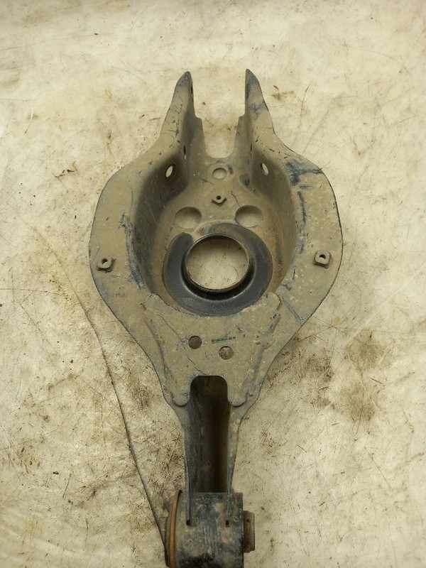 13-19 LEXUS IS200T PASSENGER RIGHT LOWER CONTROL ARM REAR LOCATING ARM