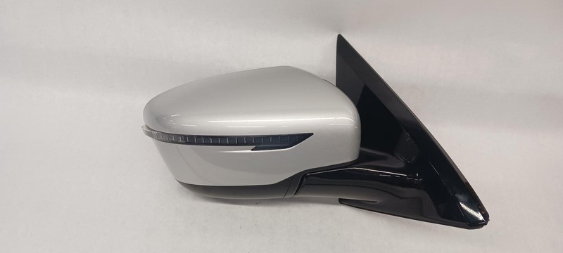 18-'20 NISSAN PATHFINDER Right Passenger Door Mirror Power OEM Paint Code K23