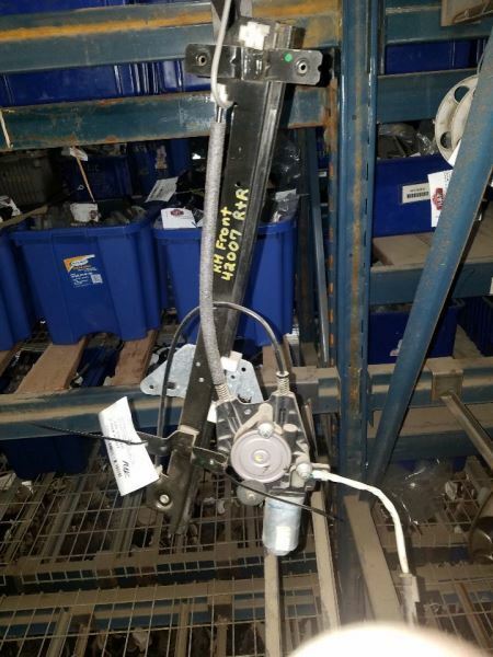 Passenger Right Front Window Regulator Fits 98-00 DURANGO 109467