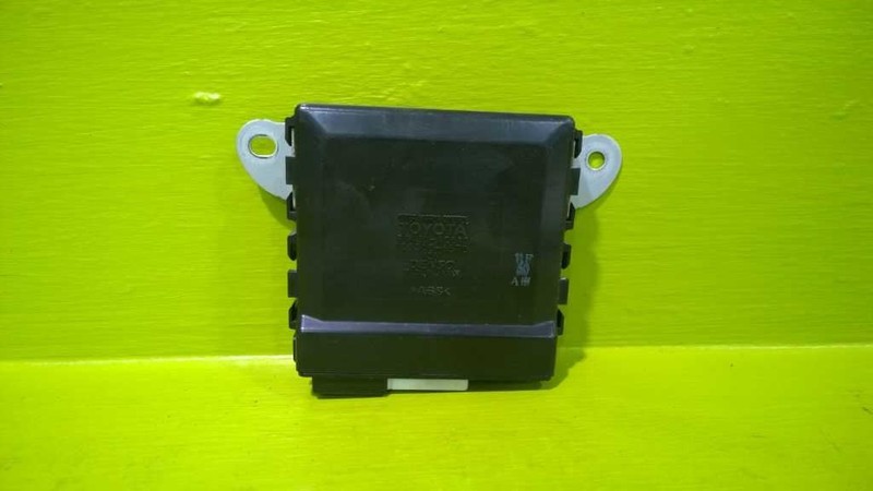05 06 07 08 09 10 11 12 AVALON OUTTER MIRROR MEMORY CONTROL MODULE OEM 2876-39