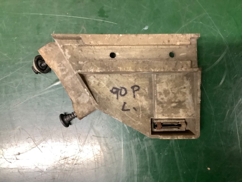 90-91 Prelude Slide Left Front Bumper Corner Slider Bracket Retainer Support OEM