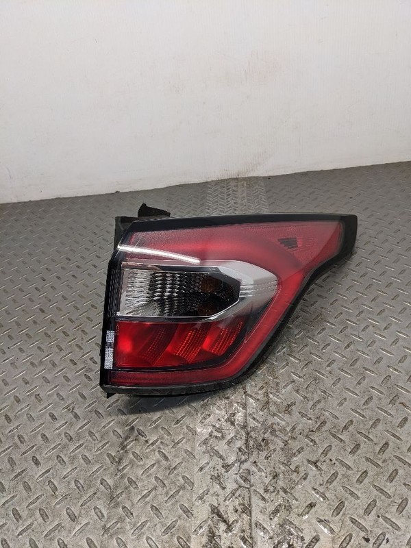 Passenger Tail Light Quarter Panel Mounted Fits 17-18 ESCAPE 1117865