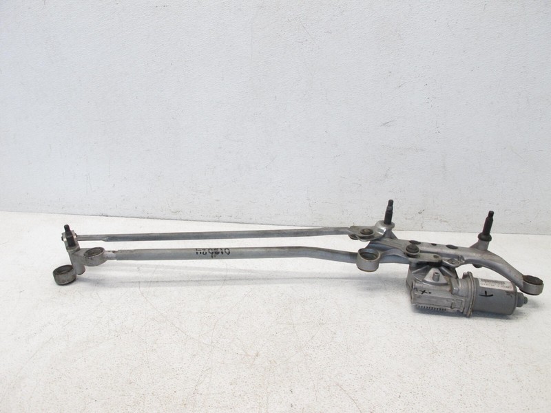 07-15 AUDI 4L Q7 FRONT WINDSHIELD WINDOW WIPER MECHANISM WASHER MOTOR OEM 013024