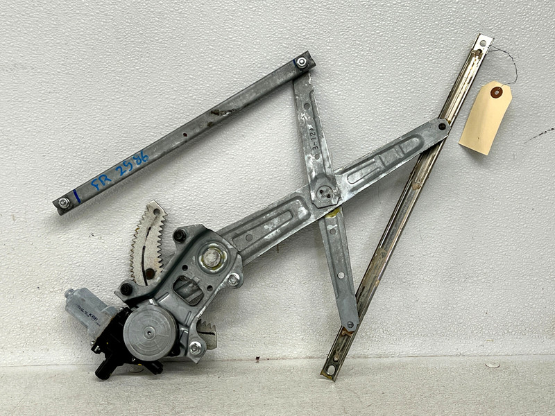 ⭐2011-2017 HONDA ODYSSEY FRONT RIGHT DOOR WINDOW REGULATOR W/MOTOR OEM LOT2586