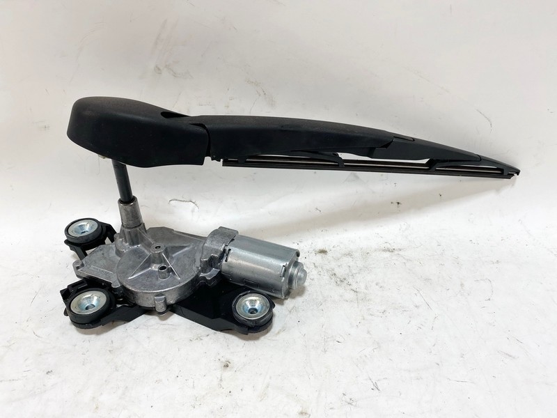 12-18 FORD FOCUS REAR LIFTGATE WINDOW GLASS WIPER W/ BLADE & MOTOR OEM