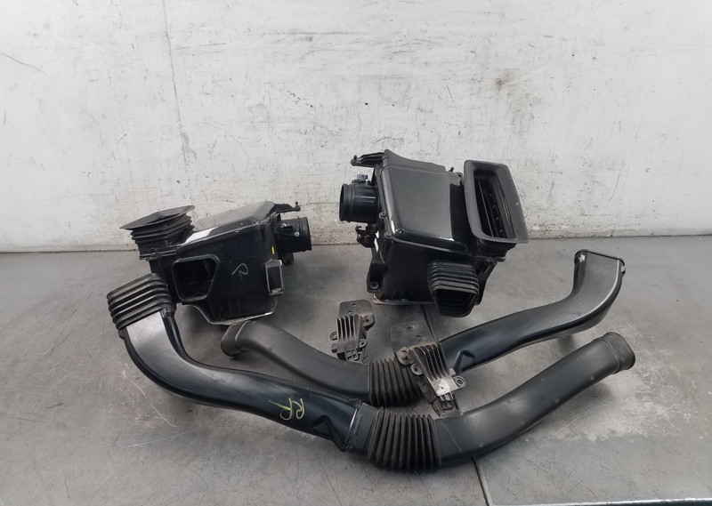 2017 Audi R8 V10 Plus Spyder Air Filter Housings / Intake Pipes / Carbon #4720