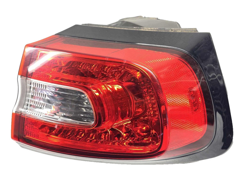Jeep Cherokee RH Passenger Quarter Panel LED Tail Light 2017 P/N 68102906AF