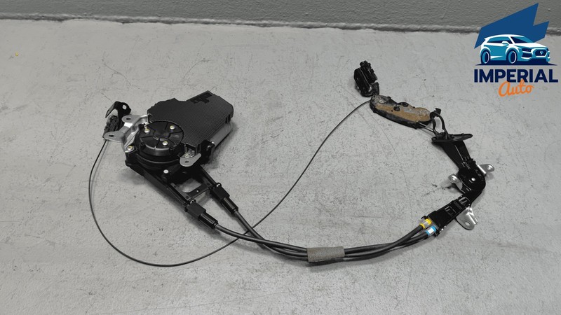 TOYOTA SIENNA REAR DRIVER SIDE SLIDE DOOR POWER LOCK MOTOR OEM 2014 - 2019