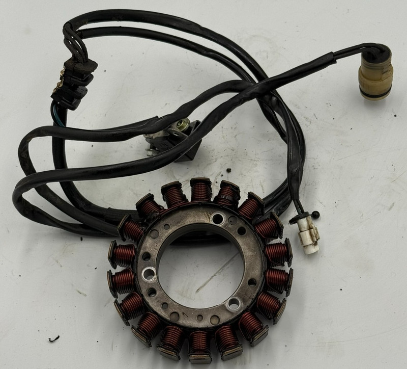1993 Honda Fourtrax TRX300 TRX 300 4X4 Engine Stator Coil Magneto Alternator