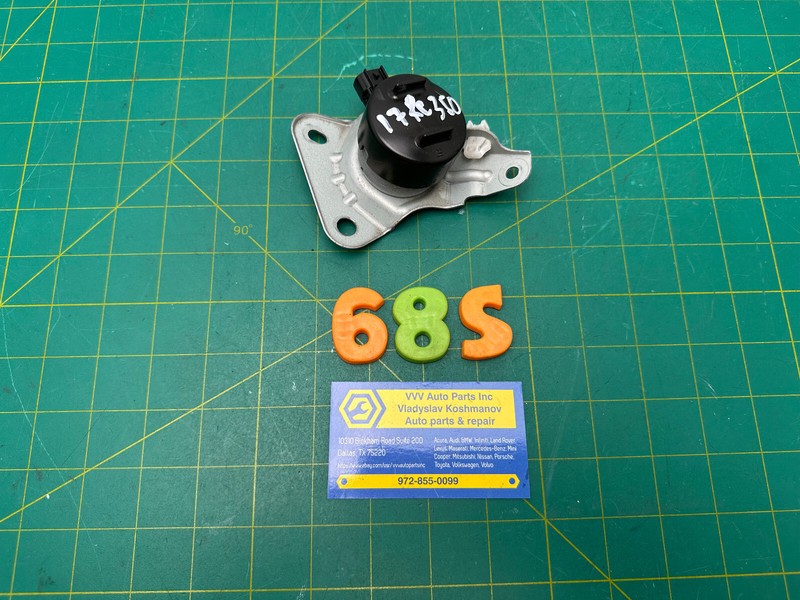 15-20 LEXUS RC350 GAS PEDAL KICK DOWN SWITCH OEM