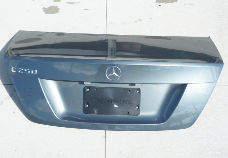 2008 - 2014 MERCEDES W204 C200 C250 C300 C350 TRUNK LID