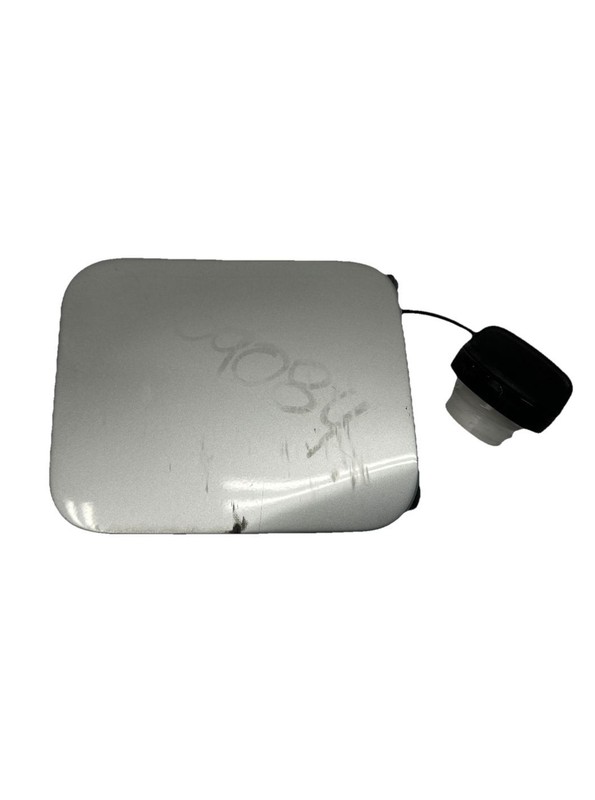 Nissan Rogue fuel tank door 18 to 20 gas cap lid assy OEM G88309TGMA K23 silver