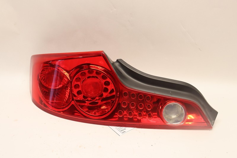 2005-2006 INFINITI G35 REAR LEFT DRIVER SIDE TAIL LIGHT LAMP ASSEMBLY OEM