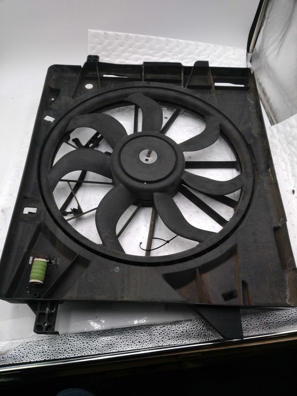 2014 Dodge Caravan Engine Cooling Fan Motor OEM 5058674AD 110K Miles