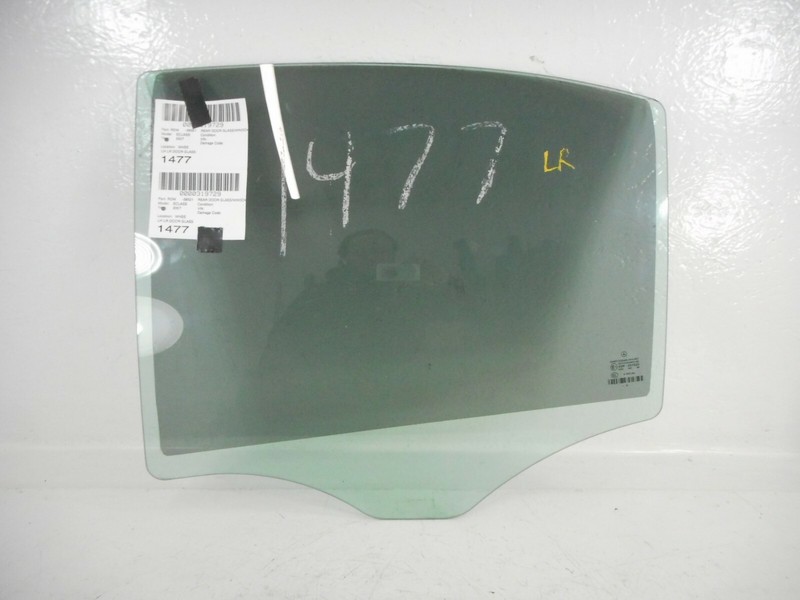 Mercedes-Benz E280 Door Window Glass Driver Left Rear OEM 2007