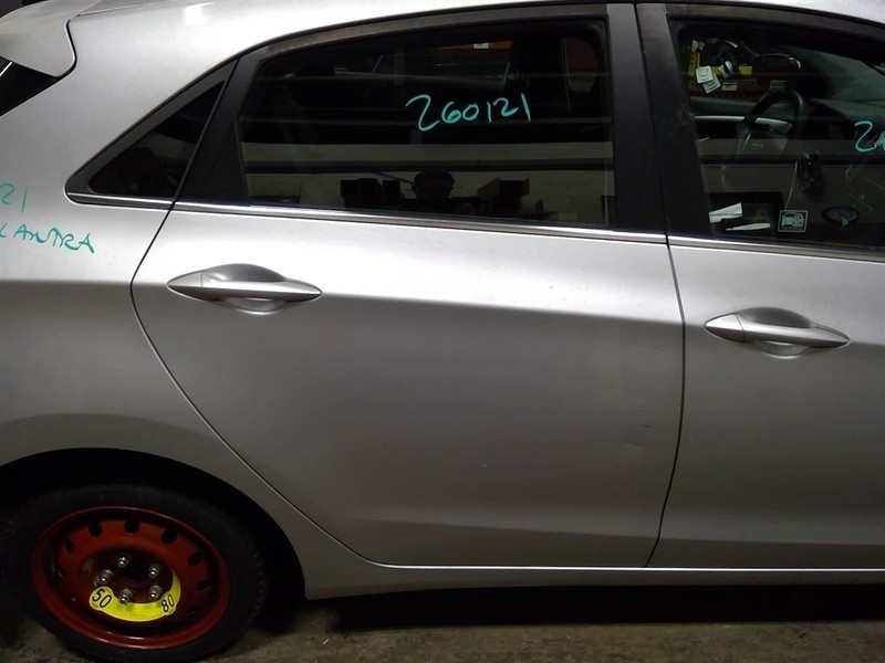 Passenger Rear Side Door Electric Hatchback GT Fits 13-17 ELANTRA 1774104