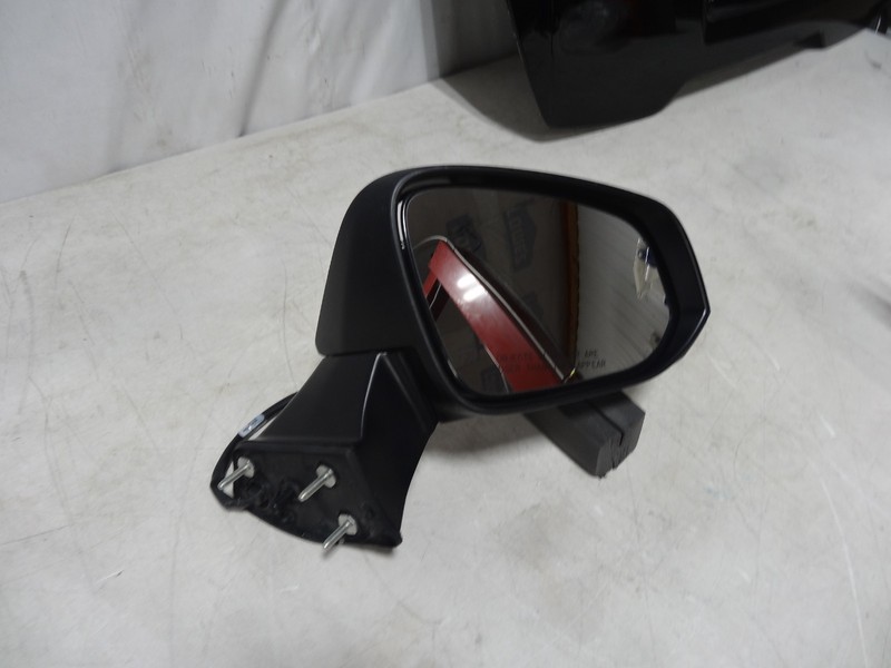 2020-2024 Toyota Highlander Front Right Side View Mirror! Factory Original Part