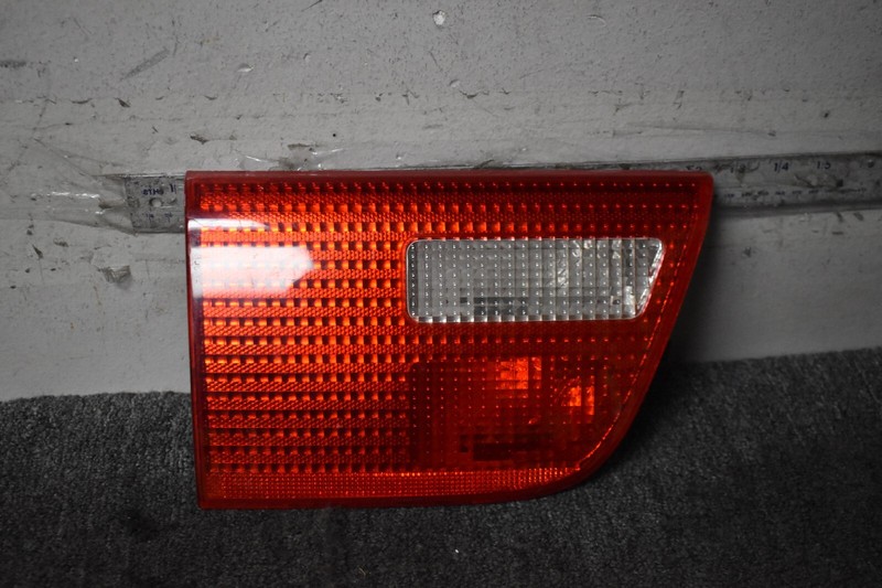 2000-2003 BMW X5 INNER TAIL LIGHT LEFT SIDE FACTORY OEM