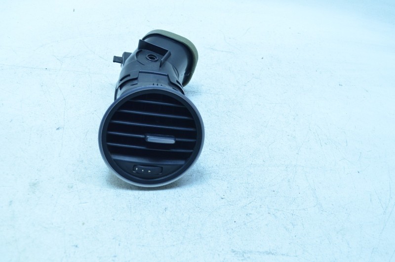 12-19 VOLKSWAGEN BEETLE FRONT LEFT DRIVER SIDE DASH AC HEATER AIR VENT GRILL OEM