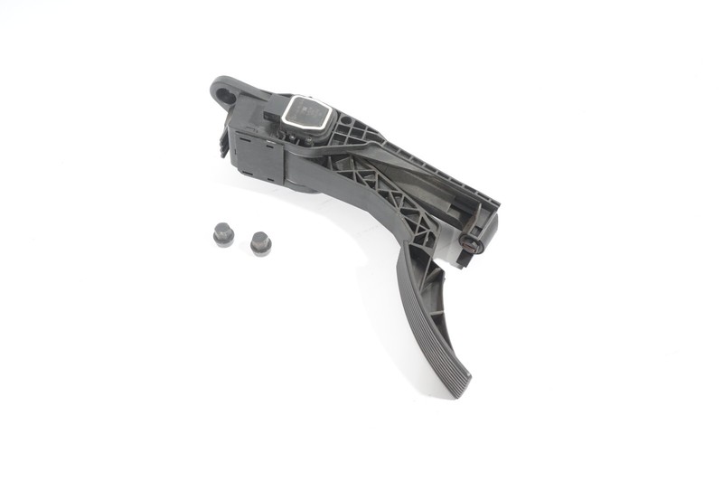 2006-2009 MERCEDES BENZ ML350 W164 GAS PEDAL OEM