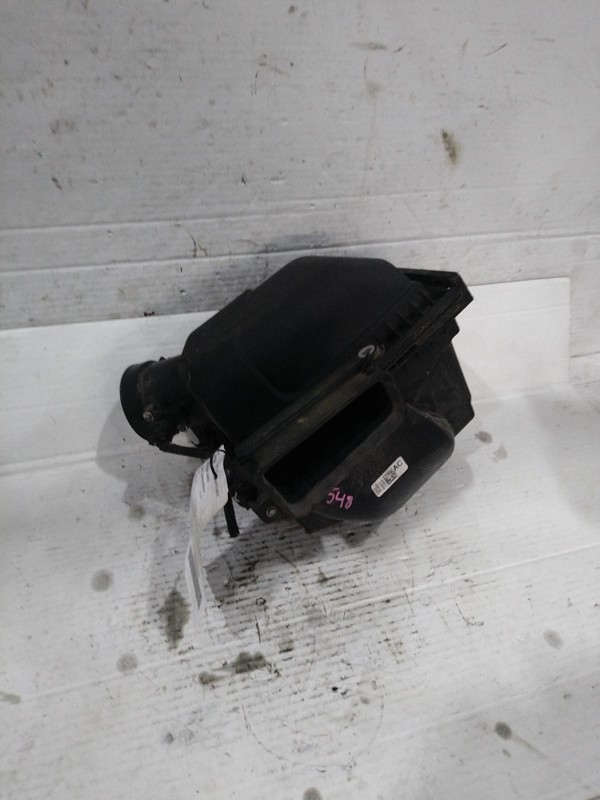 2015 Ford Explorer Air Cleaner Assembly OEM AA5Z9A600B 3.7L 127K Miles Used