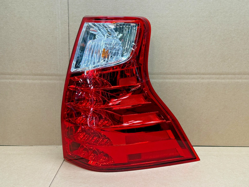 10 11 12 13 Lexus GX460 Passenger Right Side Outer Tail Light Lamp 1608 OEM