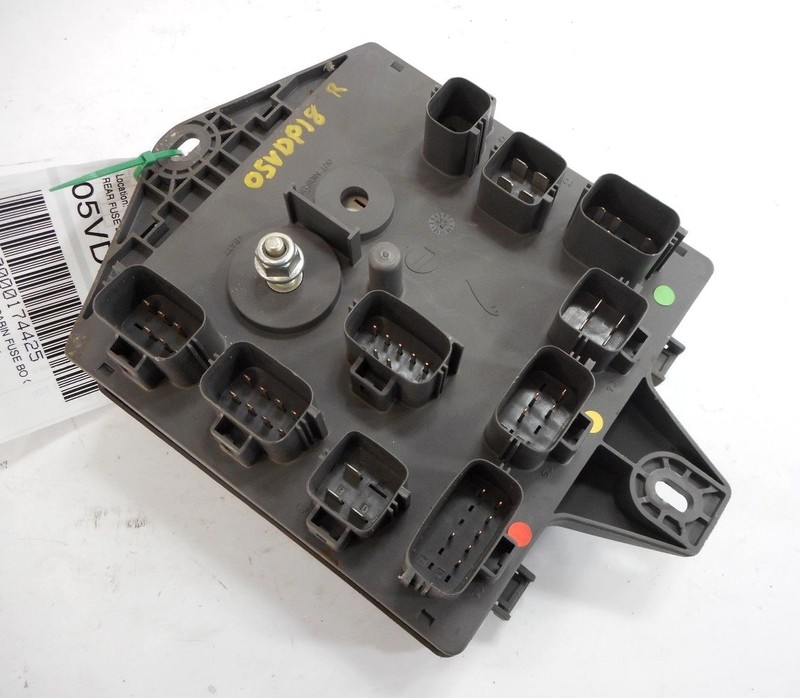 05 Jaguar XJ8 Fuse Relay Junction Fusebox Box Unit OEM 2W9314N023B0