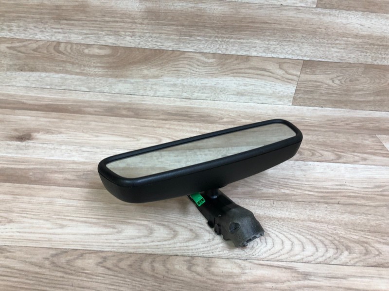 VOLVO OEM XC60 FRONT WINDSHIELD REAR VIEW MIRROR WITH AUTO DIM 10-14